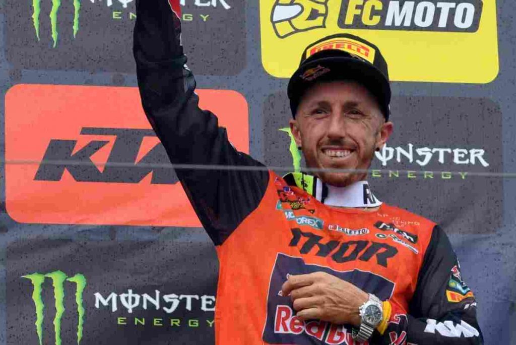 Джерси Tony Cairoli 2012