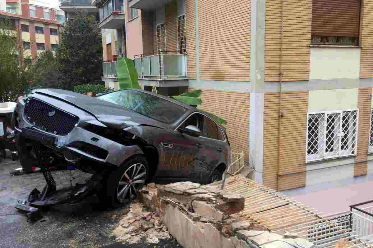 Incidente dell'ex giocare della Premier