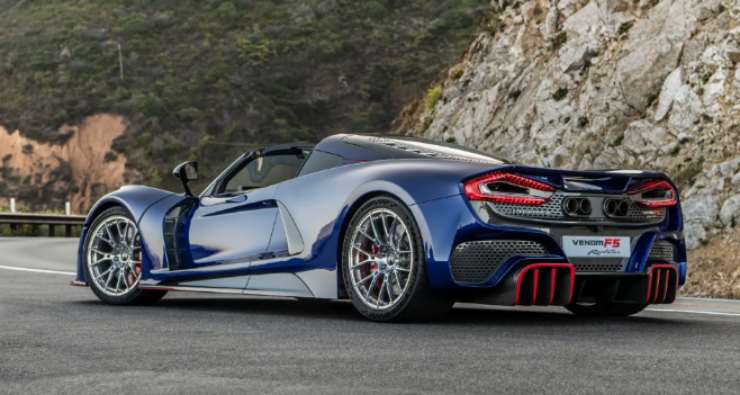 Hennessey Venom F5 Roadster, pazzesca macchina per Michael Jordan