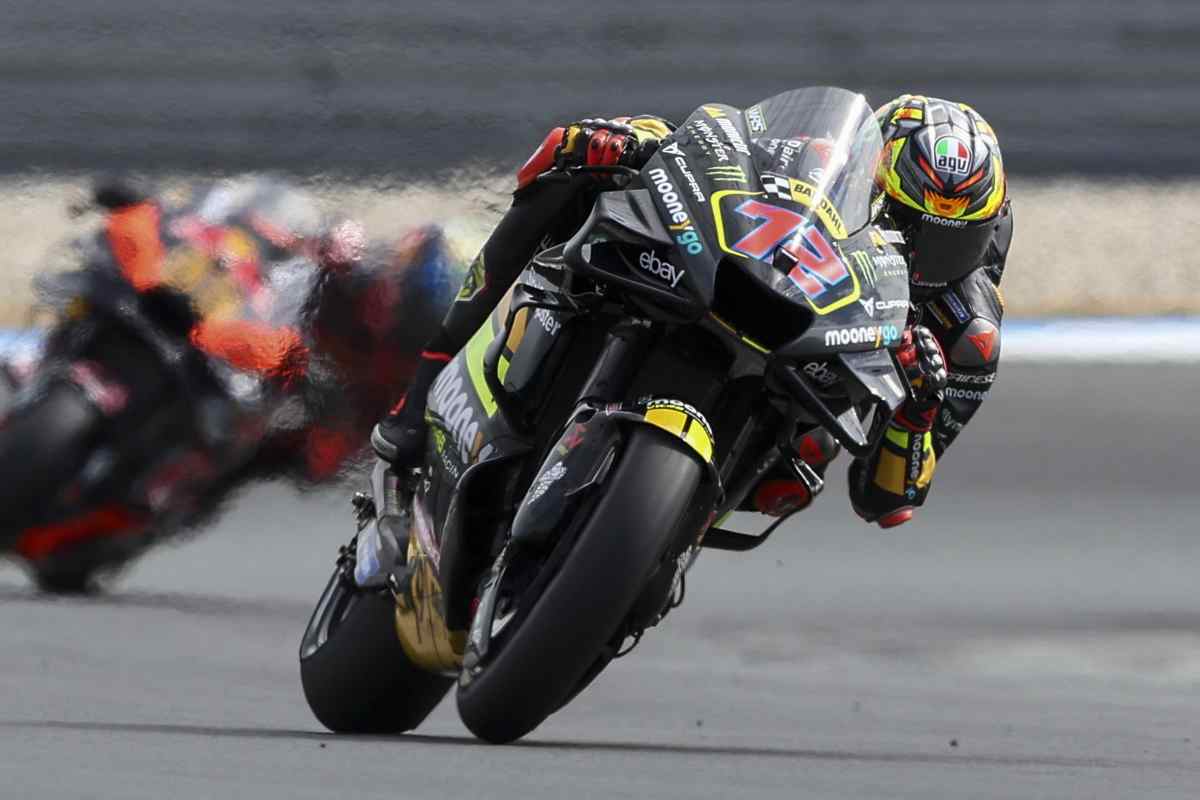 MotoGP Marco Bezzecchi in pole a Silverstone