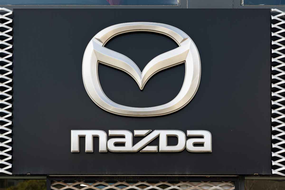 Mazda, c’è un problema con questo modello: vendite sospese