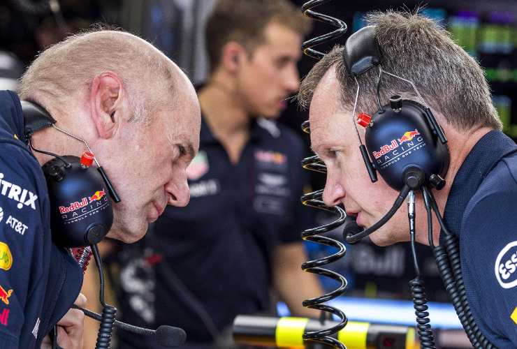 Adrian Newey va in Aston Martin