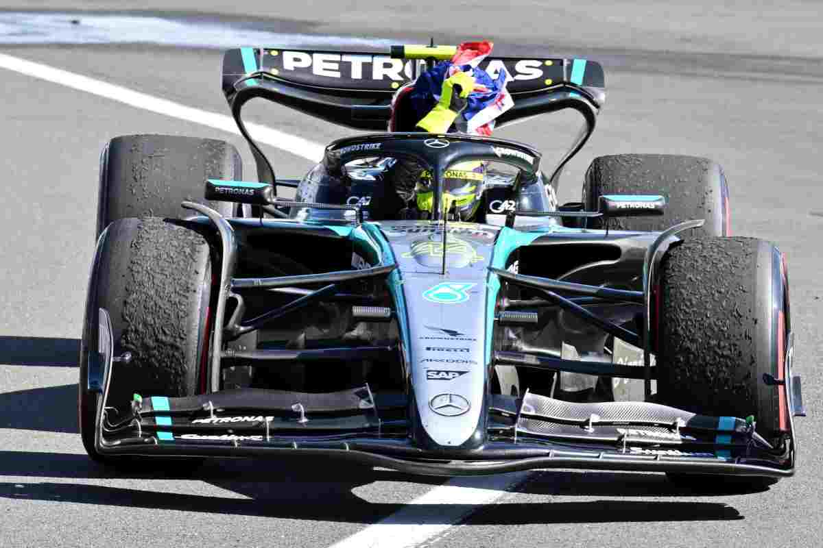 Hamilton superato Schumacher