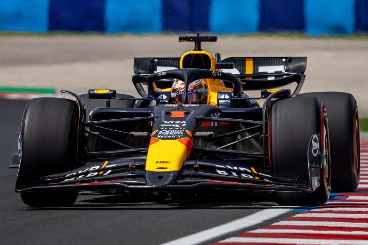 Max Verstappen 10 posizioni di penalità