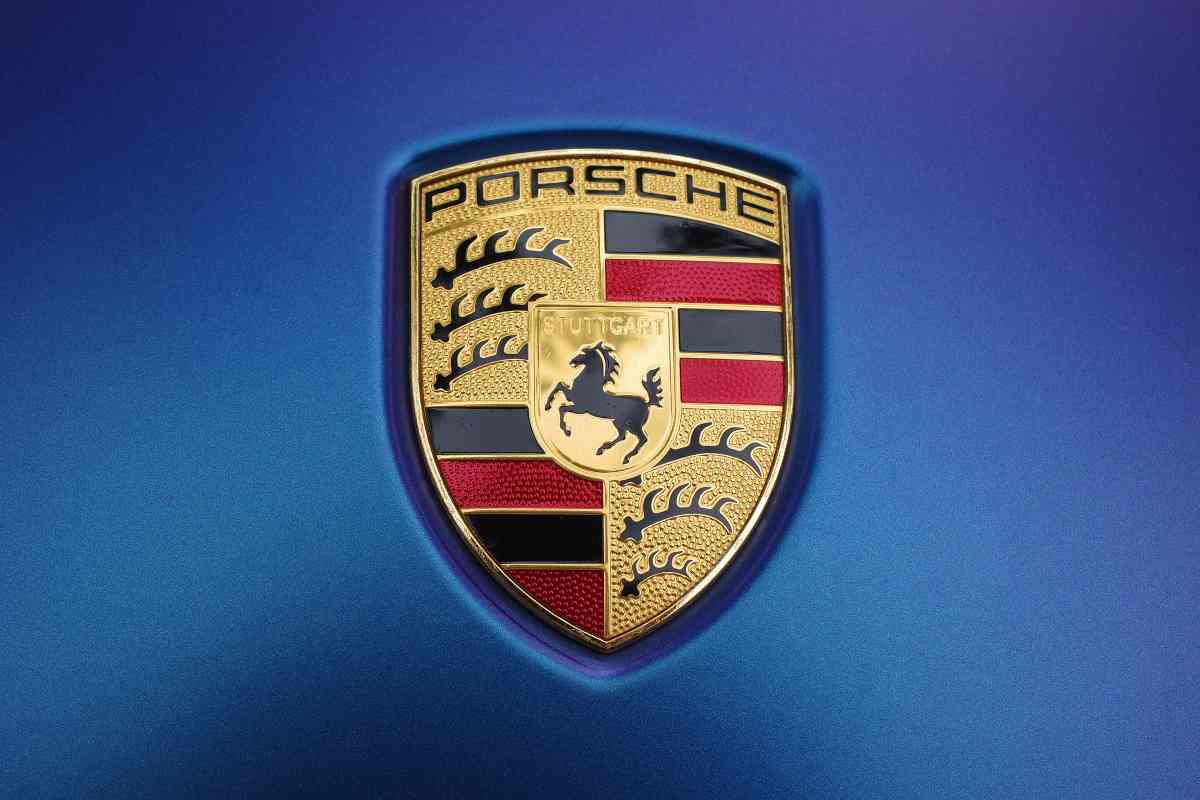 Porsche crisi nera