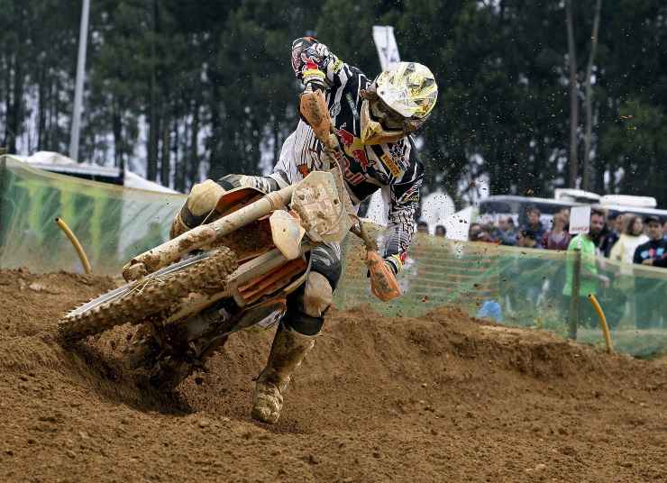 Cosa fa oggi Tony Cairoli: tutti i dettagli sul campione di motocross