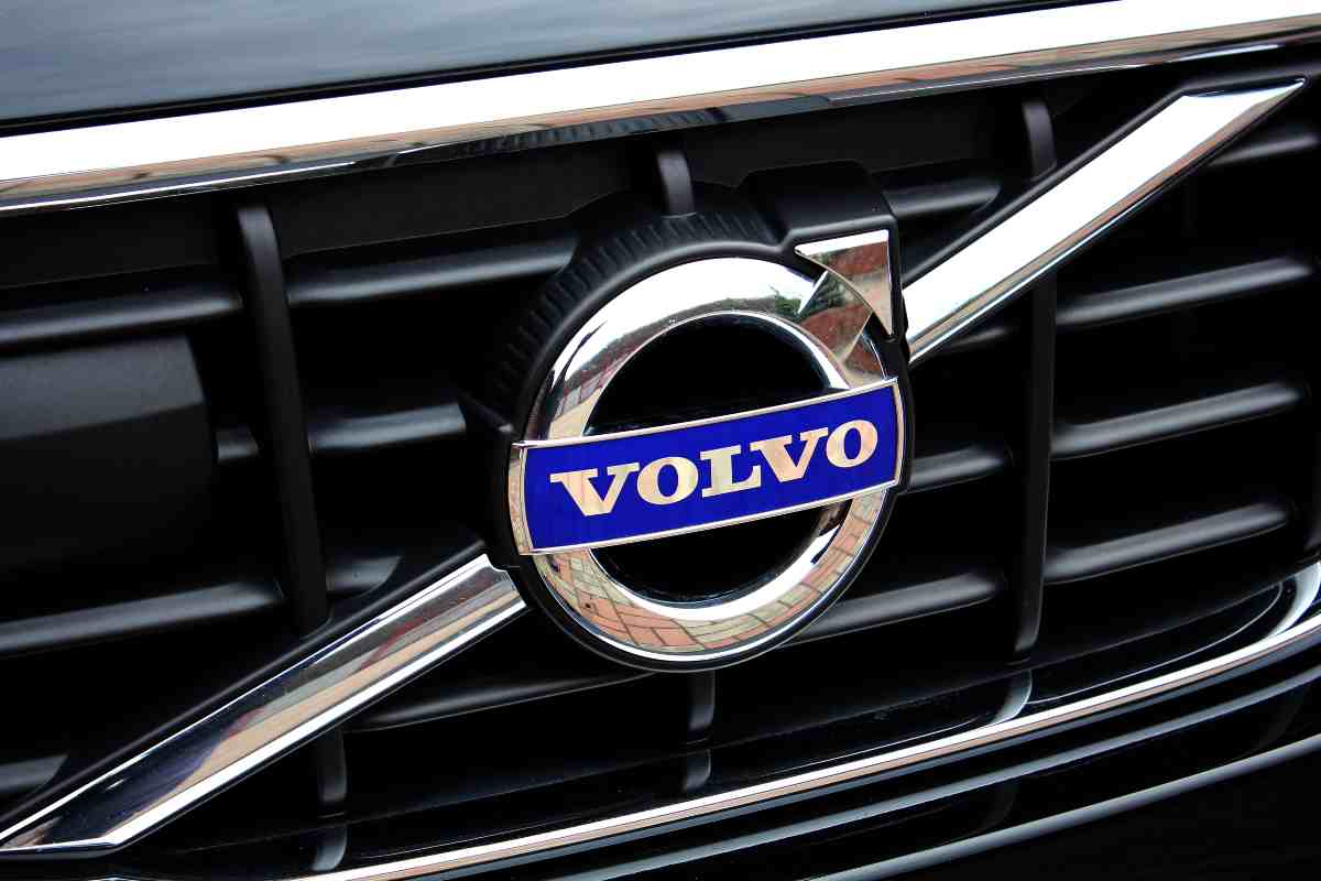 Cosa significa il nome Volvo? Rimarrete a bocca aperta