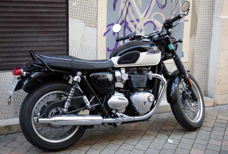 I motori 400 della Triumph