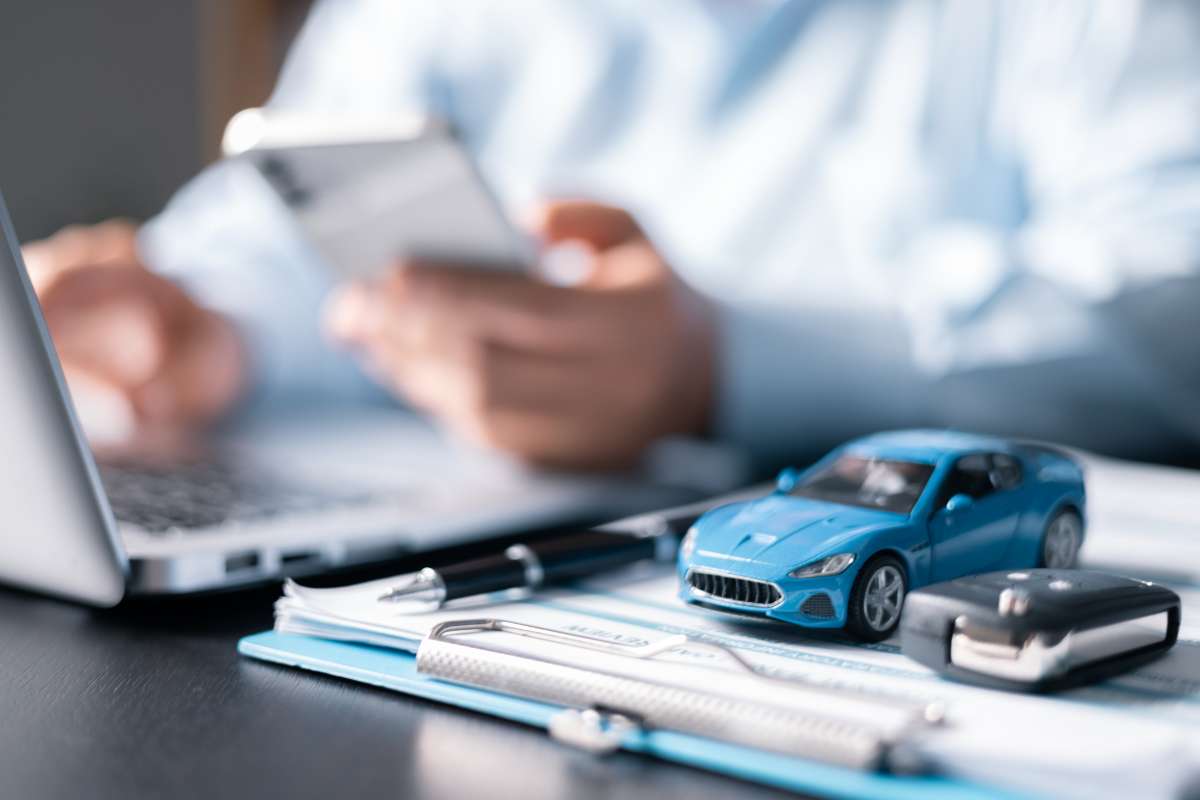 Si possono comprare le auto online? Ecco come stanno le cose