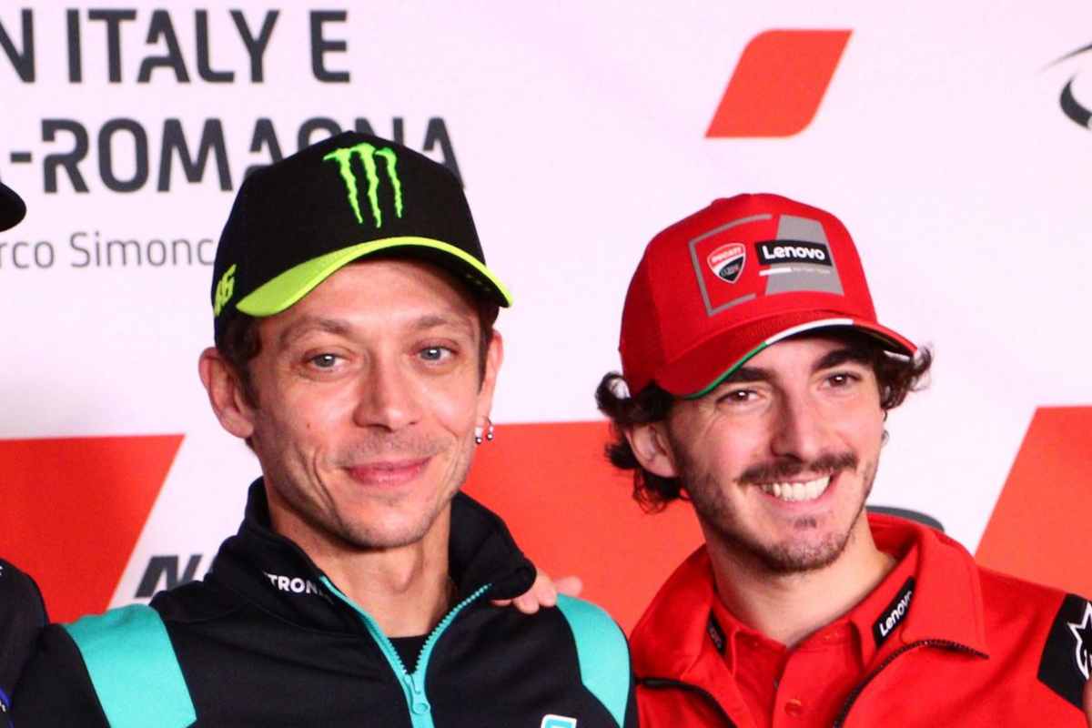 Bagnaia ultimo scudiero di Valentino Rossi contro Marquez: l'ex MotoGP vuota il sacco