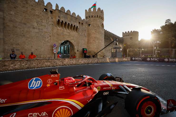 Charles Leclerc domina la scena