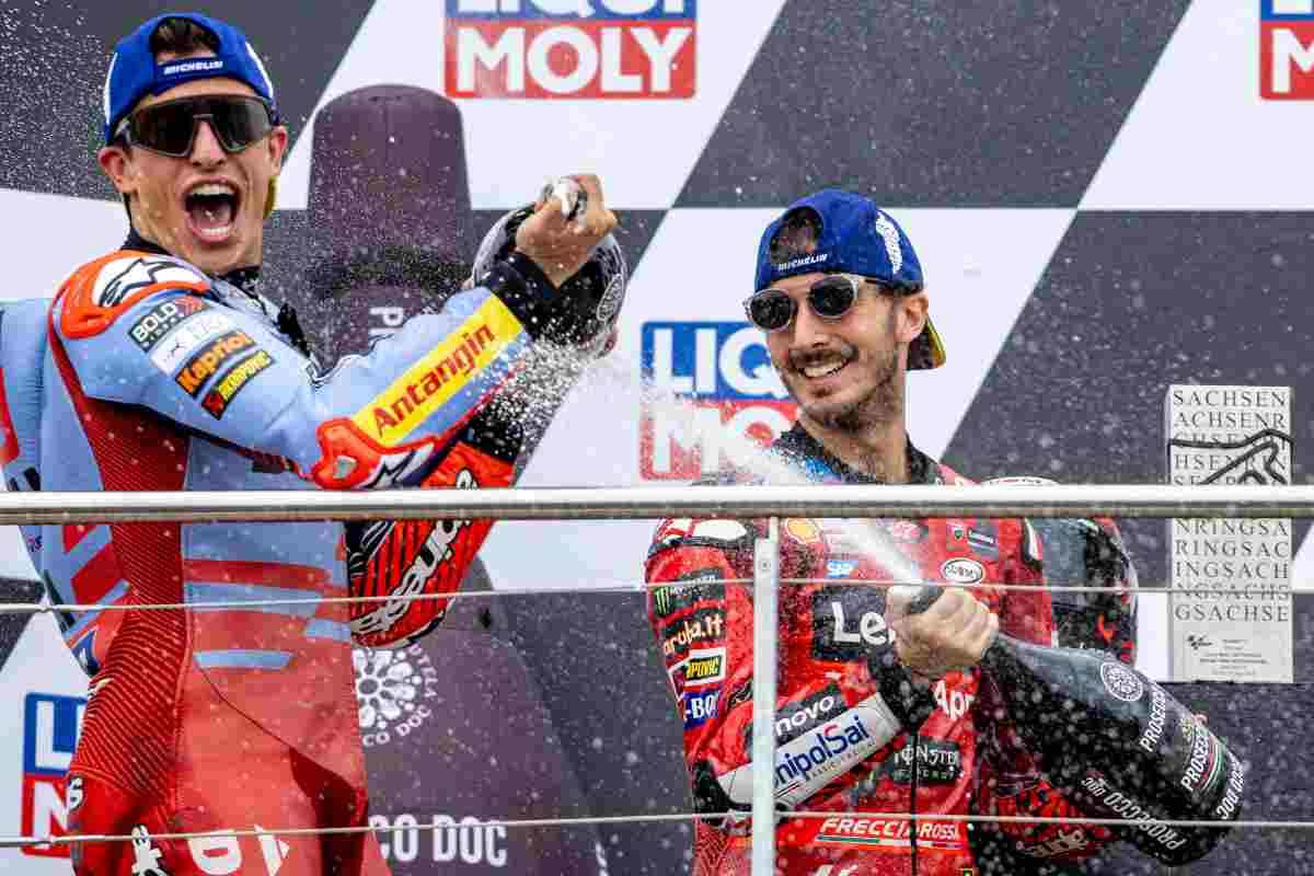 Bagnaia, che bel gesto a Misano: prese le difese di Marquez (VIDEO)