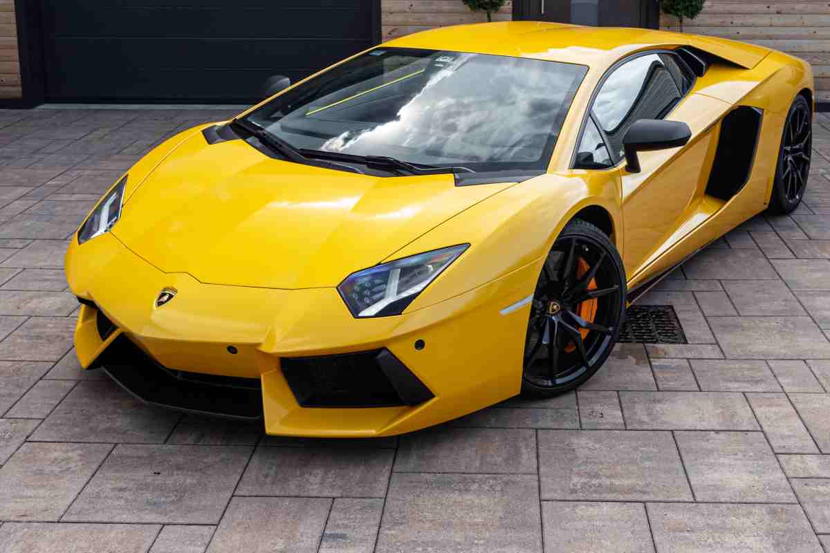 Lamborghini, quanto costò all'Audi comprarla: con quei soldi oggi non ci compri niente