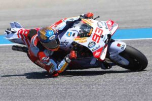 Marquez punta in alto