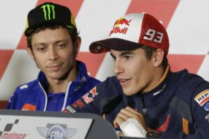 Valentino Rossi e Marc Marquez ancora scintille