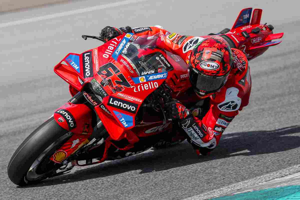 MotoGP, la Ducati vola nei test